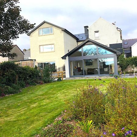 Dingle Garden Townhouse Bed & Breakfast Luaran gambar The house of the artist in 2019