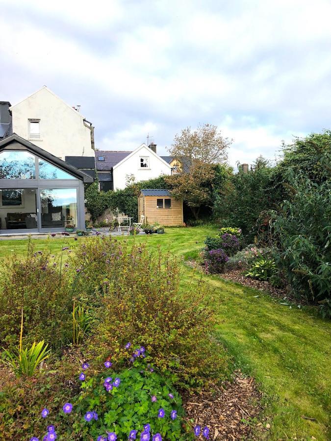 Dingle Garden Townhouse Bed & Breakfast Luaran gambar The garden of the house